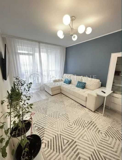 Продам светлую 2к квартиру евроремонт Правды Варшавский Ретровиль 5й Київ - зображення 2