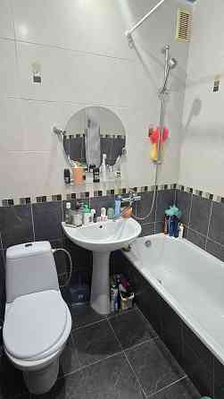 2-х комнатная квартира, 7 Фонтана/ Клубничный переулок, большой балкон Одесса