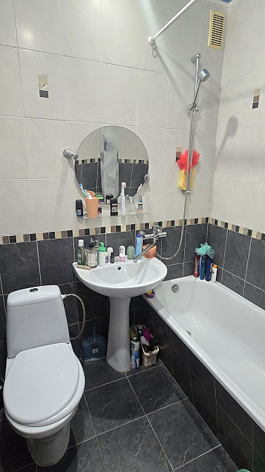 2-х комнатная квартира, 7 Фонтана/ Клубничный переулок, большой балкон Одесса - изображение 4