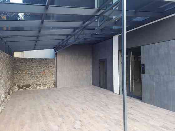 Квартира у клубному будинку біля парку. Без % Київ