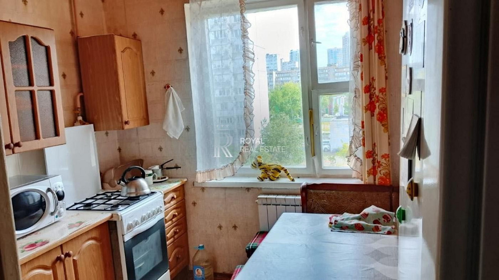 продаж квартири бажана Київ - зображення 1