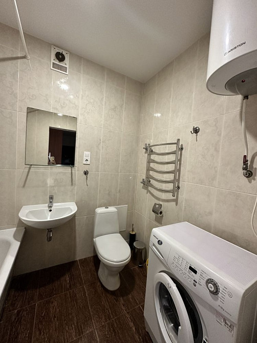 Реальная 1-ка на Алексеевке, Проспект Победы 53-б, Молодежный Городок Харків - зображення 7