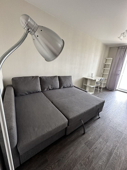 Реальная 1-ка на Алексеевке, Проспект Победы 53-б, Молодежный Городок Харків - зображення 1