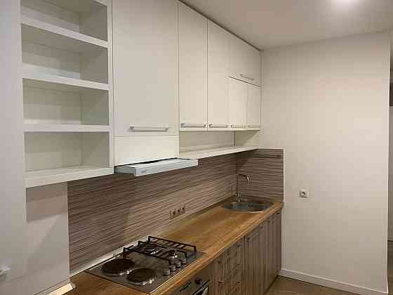 2-кімнатна кв.  — біля тролейбусного депо | 8 поверх | 14500 грн/міс Ивано-Франковск