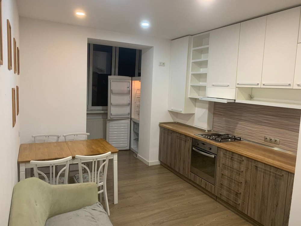 2-кімнатна кв.  — біля тролейбусного депо | 8 поверх | 14500 грн/міс Івано-Франківськ - зображення 1