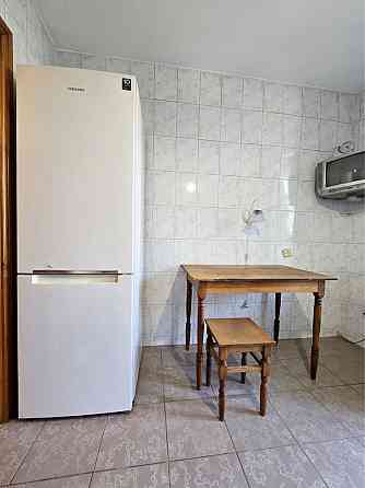 Здам ОХАЙНУ 2х чешку, КОМАРОВА (ПАРК ЖОВТНЕВИЙ, 6 ШКОЛА), два балкони, Черновцы