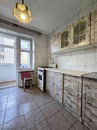 Здам ОХАЙНУ 2х чешку, КОМАРОВА (ПАРК ЖОВТНЕВИЙ, 6 ШКОЛА), два балкони, Черновцы