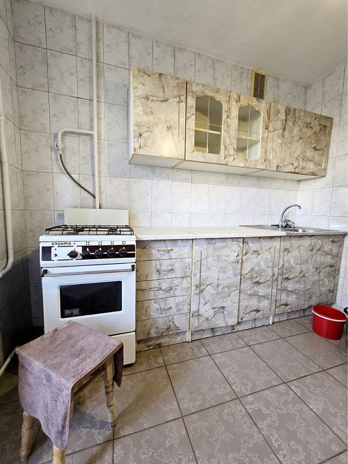 Здам ОХАЙНУ 2х чешку, КОМАРОВА (ПАРК ЖОВТНЕВИЙ, 6 ШКОЛА), два балкони, Черновцы - изображение 4