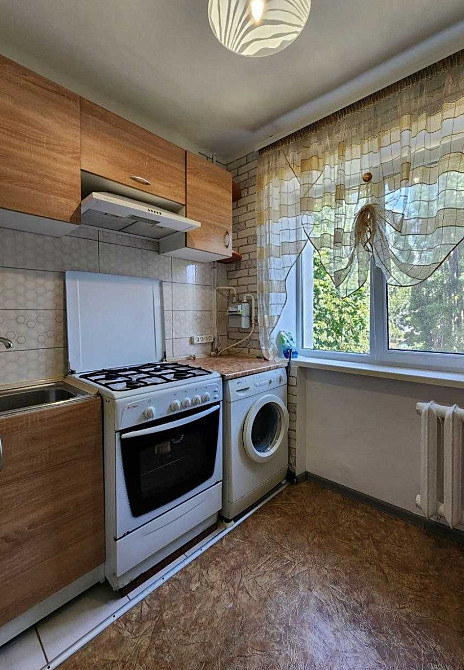 Пропоную вам 2х кімнатну квартиру з хорошим косметичним ремонтом! Хмельницкий - изображение 1