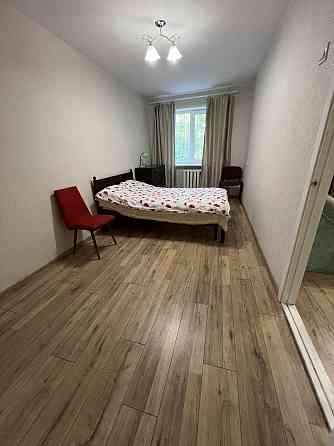 Сдам 3 комнатную квартиру по Чаривной Запоріжжя