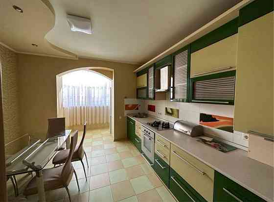 Оренда двокімнатної квартири на Поділлі вулиця Зодчих (Поділля сіті) Винница