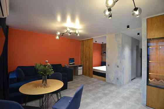 Оренда 1-кімнатної квартири в центрі міста з дизайнерським ремонтом Ивано-Франковск