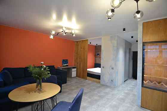 Оренда 1-кімнатної квартири в центрі міста з дизайнерським ремонтом Ивано-Франковск