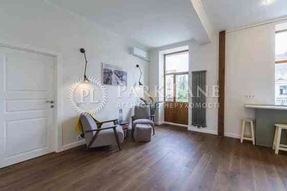 Продам 2-к Історичний центр Франка Ярославів Вал центр Київ