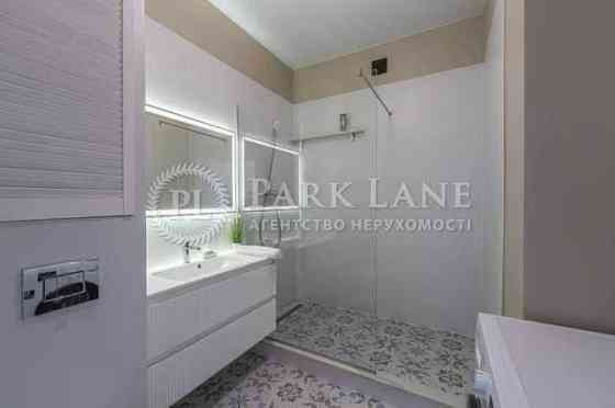 Продам 2-к Історичний центр Франка Ярославів Вал центр Київ