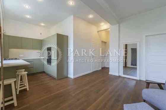 Продам 2-к Історичний центр Франка Ярославів Вал центр Київ