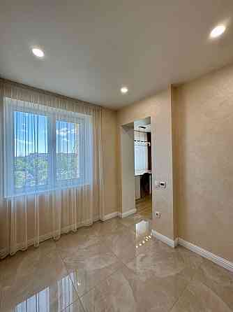 Продажа 4 ком. 10 мкрн. Левый берег Кам`янське (Запорізька обл.)