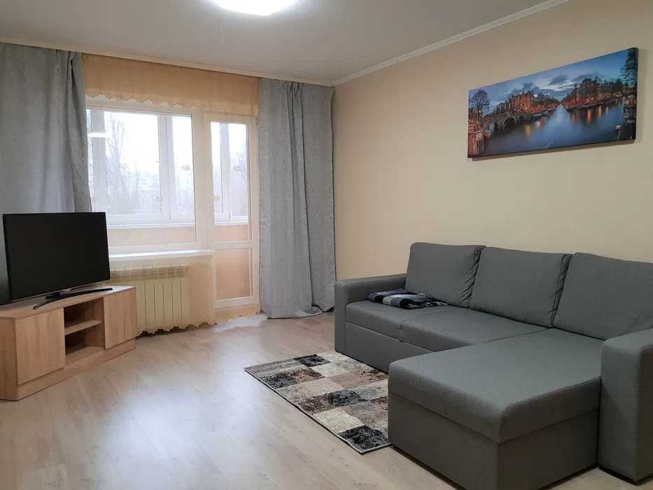 2-к. кв. в центрі Києва біля Гуліверу, ідеальна для орендного бізнесу Киев - изображение 1