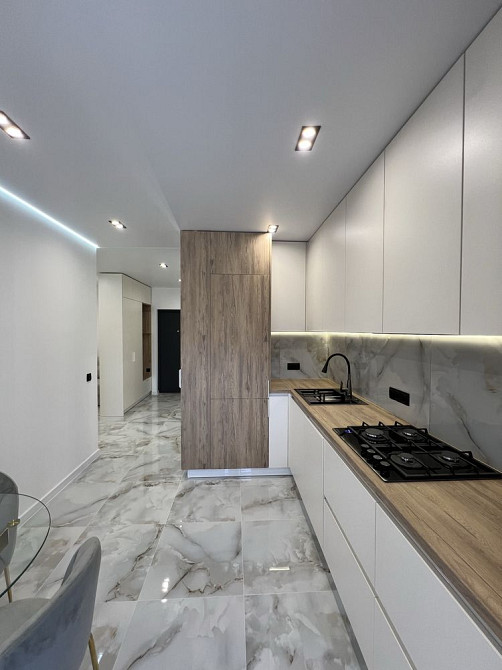 Півторакімнатна квартира на 5 поверсі за вигідною ціною Івано-Франківськ - зображення 2