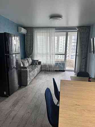 ЖК Зарічний ! Велика 3-кімнатна Є підземний паркінг ! ГЕНЕРАТОР ! Київ