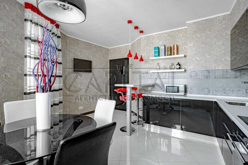 Простора 2-кімнатна квартира площею 88 м² на вул. Єлизавети Чавдар, 1 Київ - зображення 2