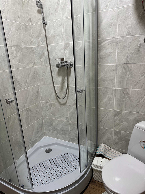 Квартира-студіо у садах (Воскресенські сади) Київ - зображення 8