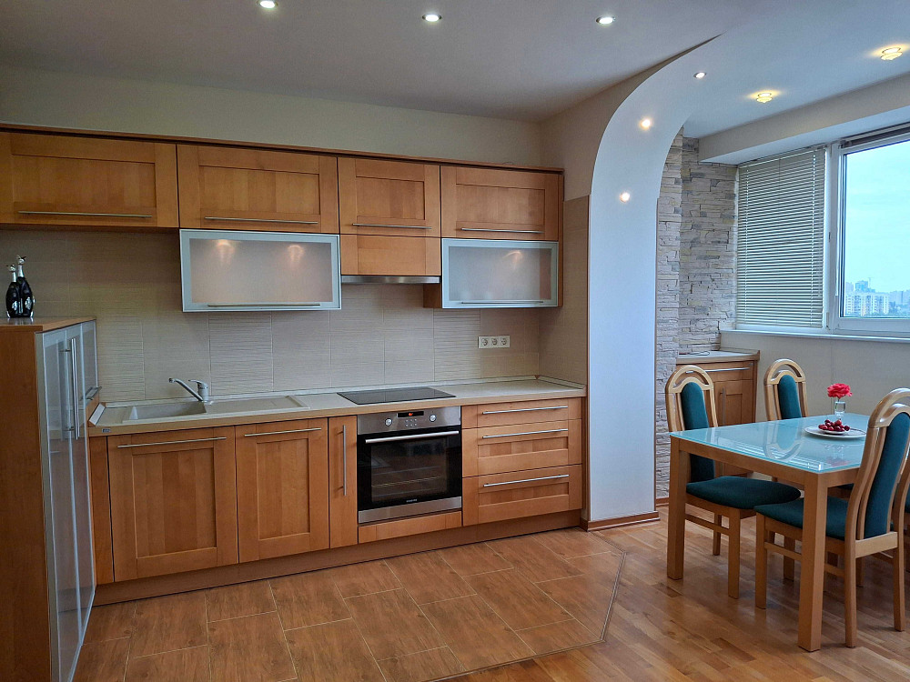 2х  студіо, після ремонту, Верховинна, 10хв. М Житомирська Київ - зображення 2