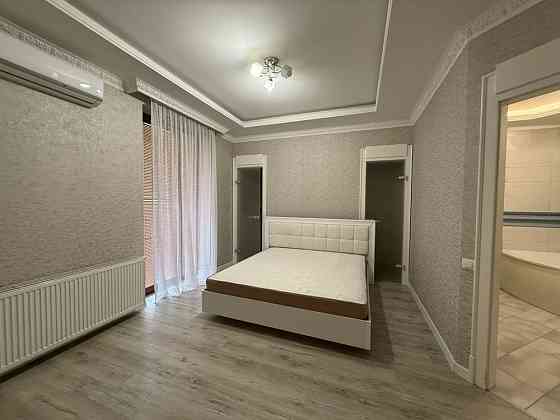 Здається трьох кімнатна квартира в Центрі міста Мукачево