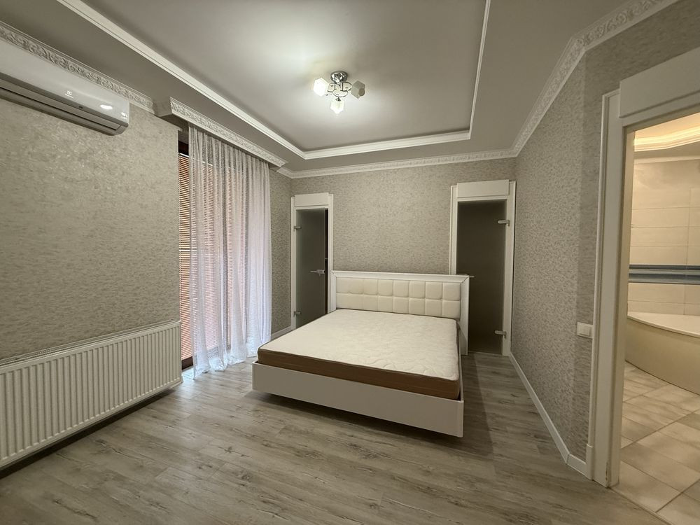 Здається трьох кімнатна квартира в Центрі міста Мукачево - зображення 5