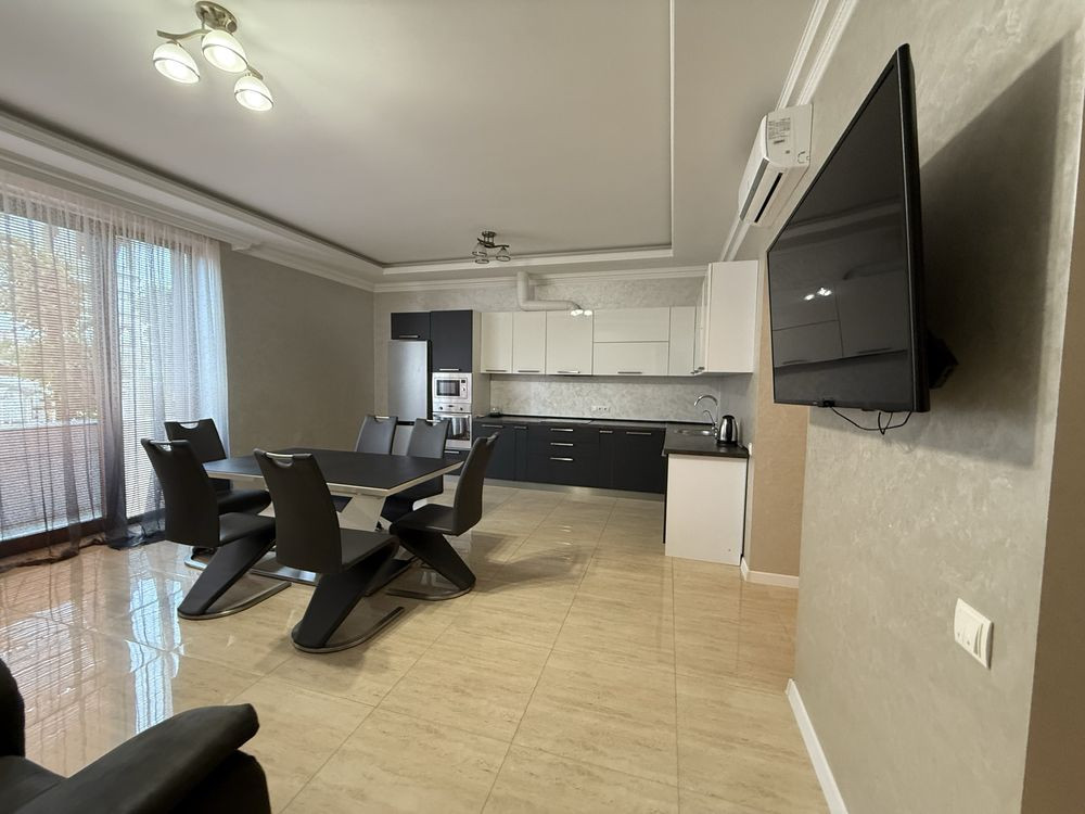 Здається трьох кімнатна квартира в Центрі міста Мукачево - зображення 7