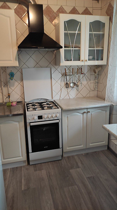 Аренда 1к.кв двухбалконка 3/9 м.Алексеевская Харьков - изображение 1