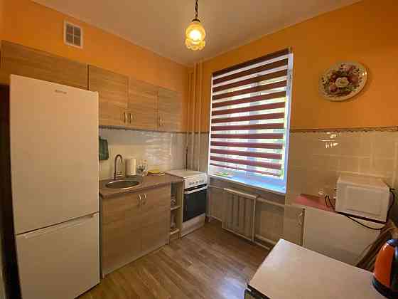 Двокімнатна, вулиця Басейна 10 Київ