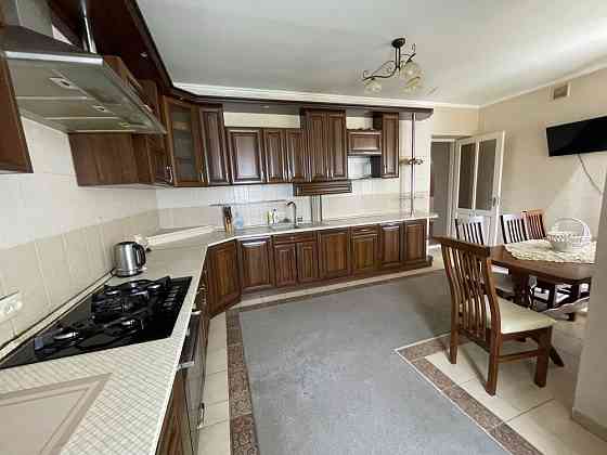 Оренда 4 кімнатної квартири на Володимирській Ужгород