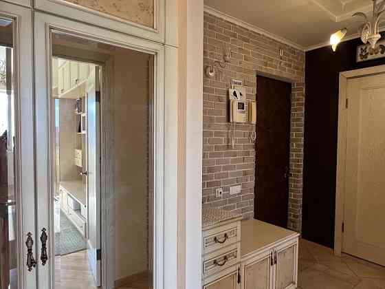 Продається 2-кімнатна квартира, м. Вишневе Вишневое