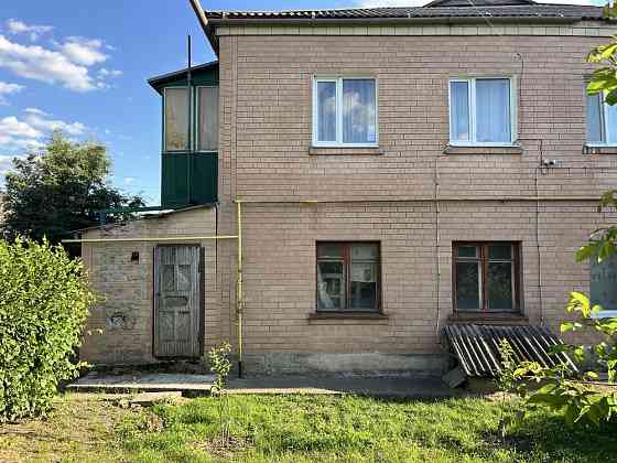 Продаж трикімнатної квартири з власним входом та чудовим розташуванням Тальное