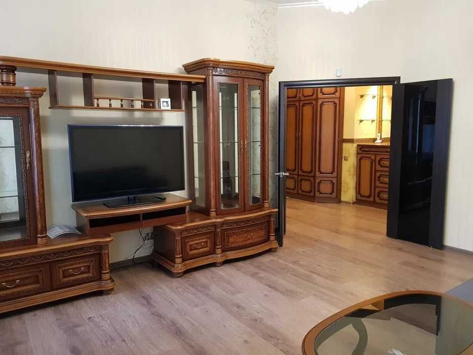 2-кімнатна квартира в царському будинку, вул. Саксаганського, 102Б Kyiv - photo 1