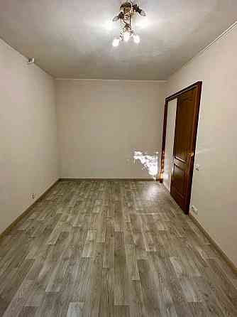 Продам 1к. кв. біля м. Шулявська, вул. Олекси Тихого (Виборзька) Киев