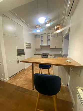 3-кімнатна квартира в історичному центрі Києва, Прорізна, 85 м² Київ