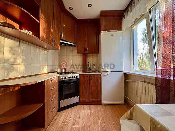 Здаю 2-х кімнатну квартиру, район 12 квартал, поруч з Террой. Днепр