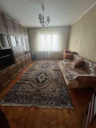 м.Позняки пішки 10 хвилин 2х кімн.кв. вул.Драгоманова 40 Київ