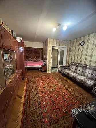 Продам 1 кімнатну квартиру в центрі міста по проспекту Миру Чернигов