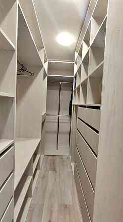 Продаю ЖК «Дмитриевский» Три комнаты. Кухня-столовая Евроремонт Одеса