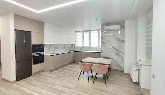 Продаю ЖК «Дмитриевский» Три комнаты. Кухня-столовая Евроремонт Одеса