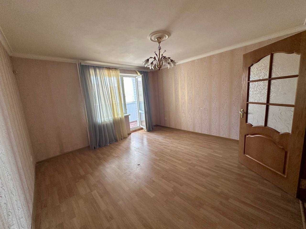 Продам трьохкімнатну квартиру в Києві Чабаны - изображение 6