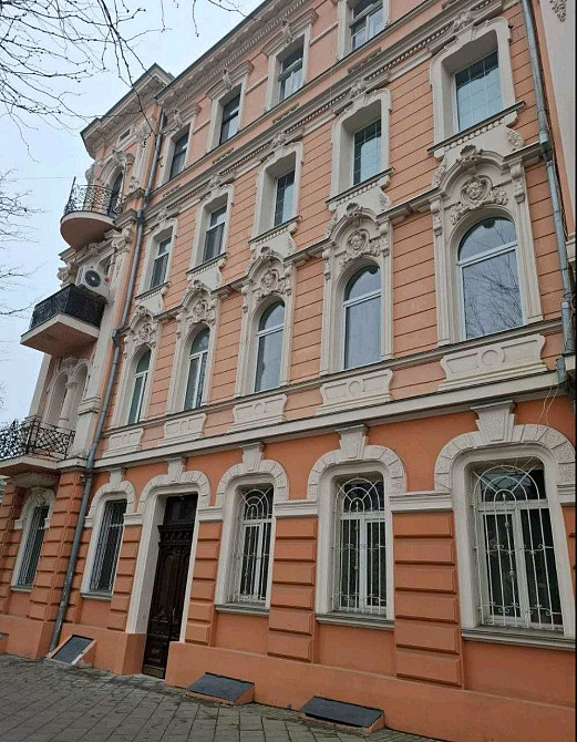 Четырёхкомнатная квартира на Софиевской/Центр/Конная/Торговая Одесса - изображение 1