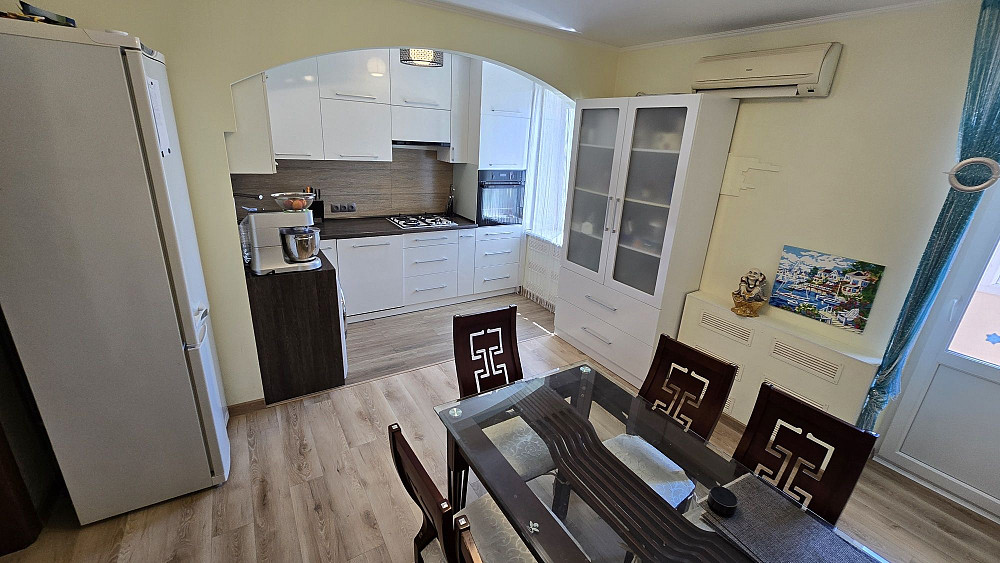 Продаж 3 кімнатна  квартира Проспект Центральний,  закритий двір Николаев - изображение 8