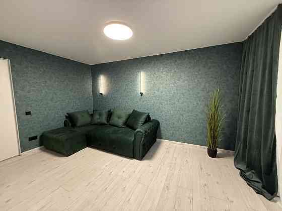 Продаж 2 к квартира біля м.Святошин 3/5 сучасний ремонт, меблі техніка Київ