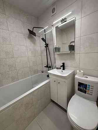 Продаж 2 к квартира біля м.Святошин 3/5 сучасний ремонт, меблі техніка Київ