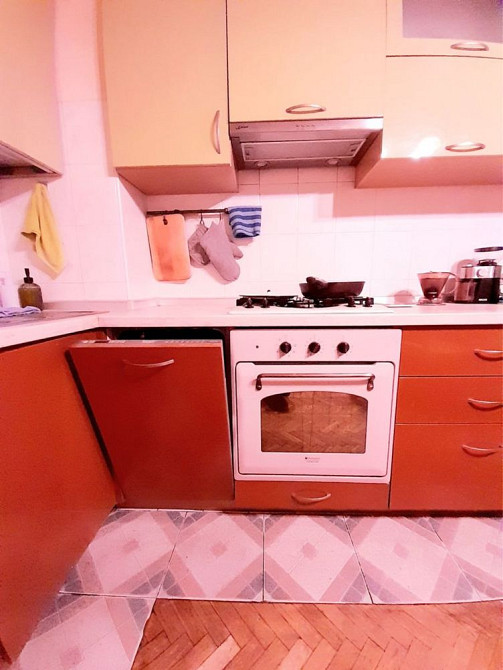 Продаж 2 к кв Олеся Гончара Історичний Цент Шевченківськи Університет Київ - зображення 8