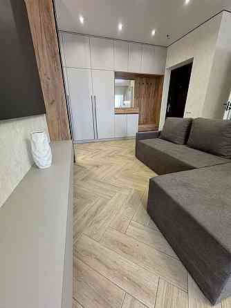 Нова 4-ри кімнатна квартира з ремонтом Держ. програми Одеса